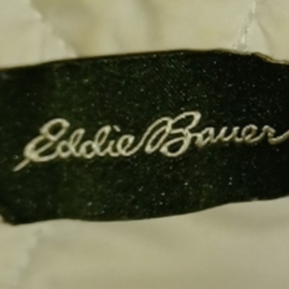 Eddie Bauer Ivory Quilted Vest with Dark Accents - Picture 3 of 5